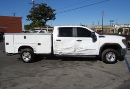 2021 GMC Sierra 2500HD - Image 12