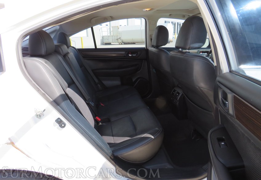 2015 Subaru Legacy - Image 31