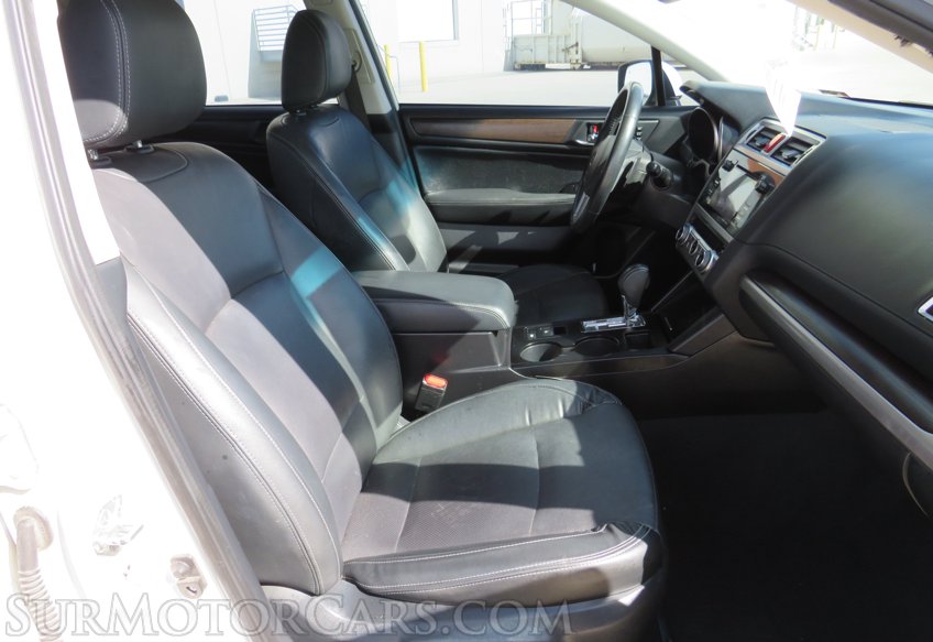 2015 Subaru Legacy - Image 29