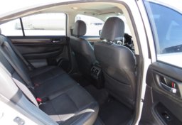 2015 Subaru Legacy - Image 32