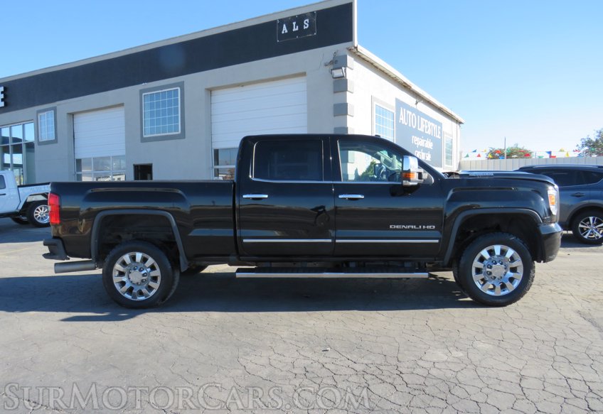 2018 GMC Sierra 2500HD - Image 8