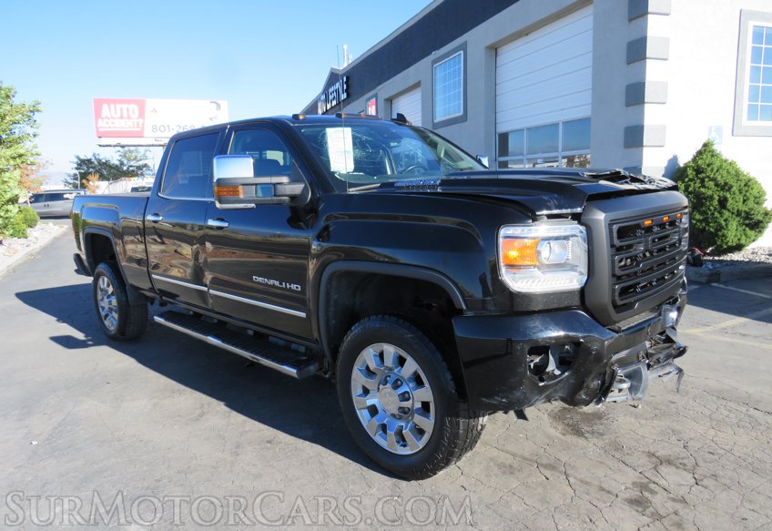 2018 GMC Sierra 2500HD - Image 3