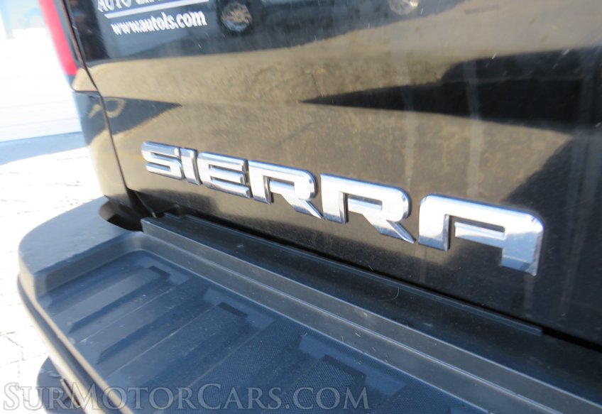 2018 GMC Sierra 2500HD - Image 19