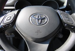 2020 Toyota C-HR - Image 30