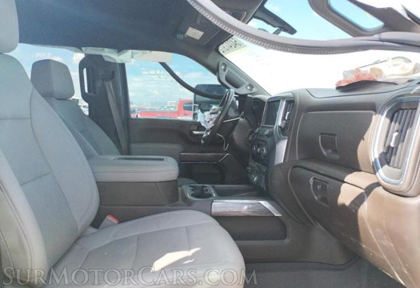 2021 Chevrolet Silverado 2500HD - Image 5