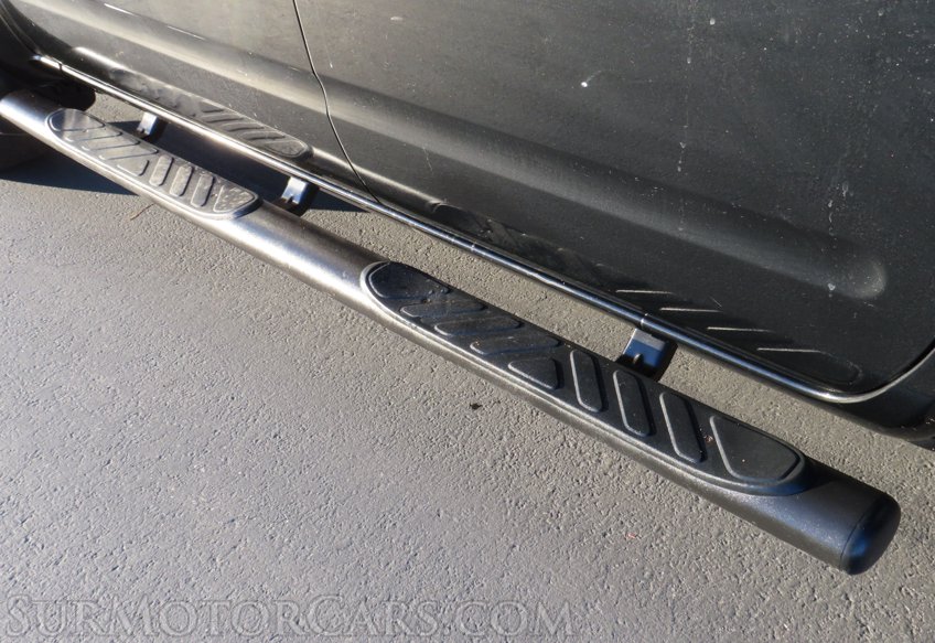 2020 Nissan Frontier - Image 23