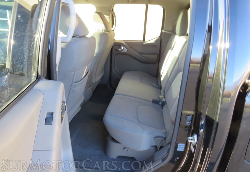 2020 Nissan Frontier - Image 36