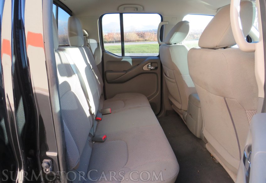 2020 Nissan Frontier - Image 37