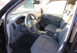 2020 Nissan Frontier - Image 32