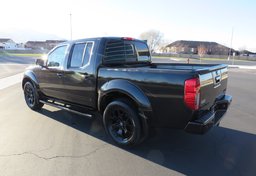 2020 Nissan Frontier - Image 7