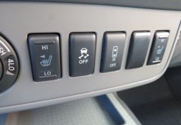 2020 Nissan Frontier - Image 54