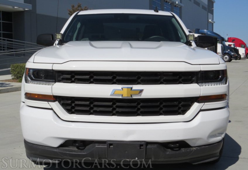 2019 Chevrolet Silverado 1500 - Image 13