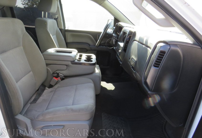 2019 Chevrolet Silverado 1500 - Image 30