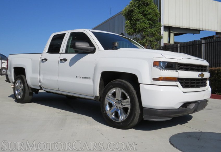 2019 Chevrolet Silverado 1500 - Image 2