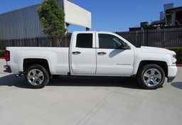 2019 Chevrolet Silverado 1500 - Image 7