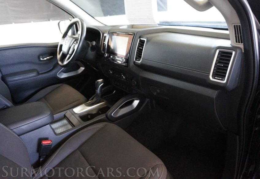 2022 Nissan Frontier - Image 40
