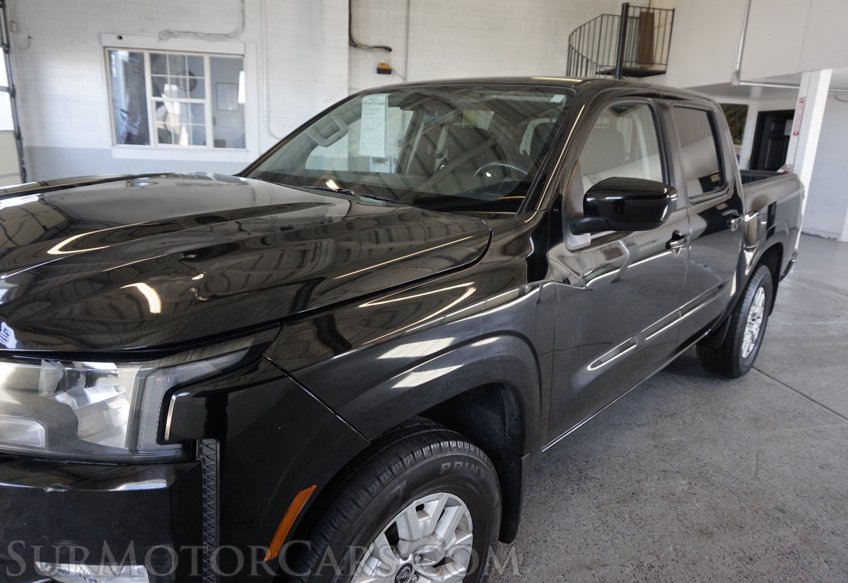 2022 Nissan Frontier - Image 17