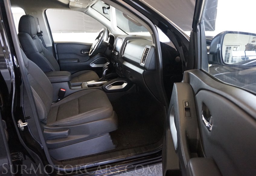 2022 Nissan Frontier - Image 38