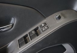 2022 Nissan Frontier - Image 43