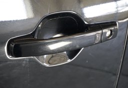 2022 Nissan Frontier - Image 25