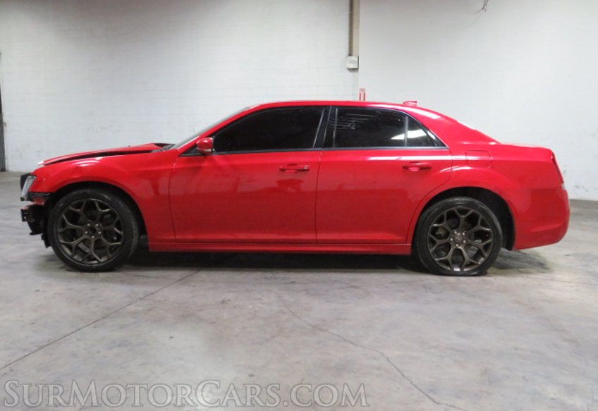 2017 Chrysler 300 - Image 3