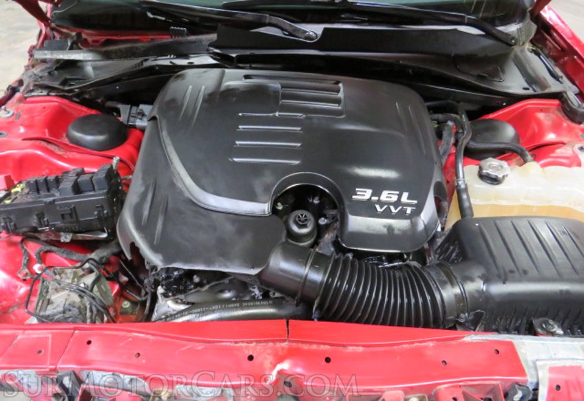 2017 Chrysler 300 - Image 42