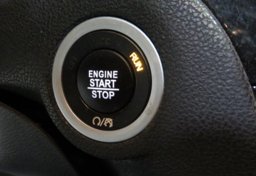 2017 Chrysler 300 - Image 38