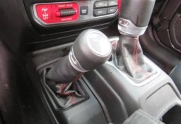 2020 Jeep Wrangler Unlimited - Image 40