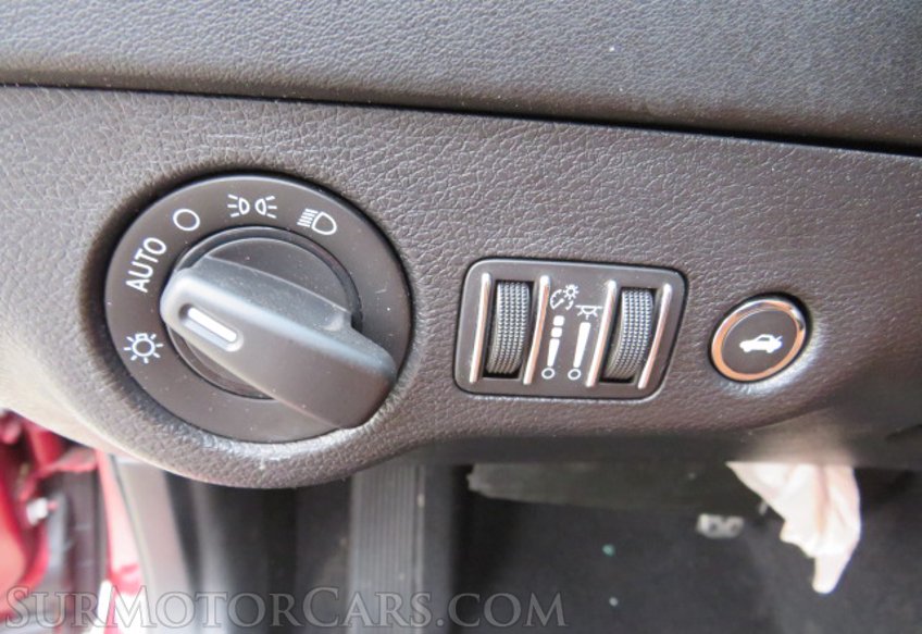 2020 Dodge Charger - Image 41