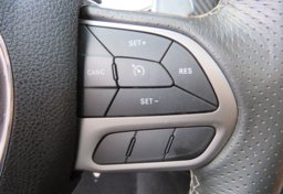 2020 Dodge Charger - Image 40