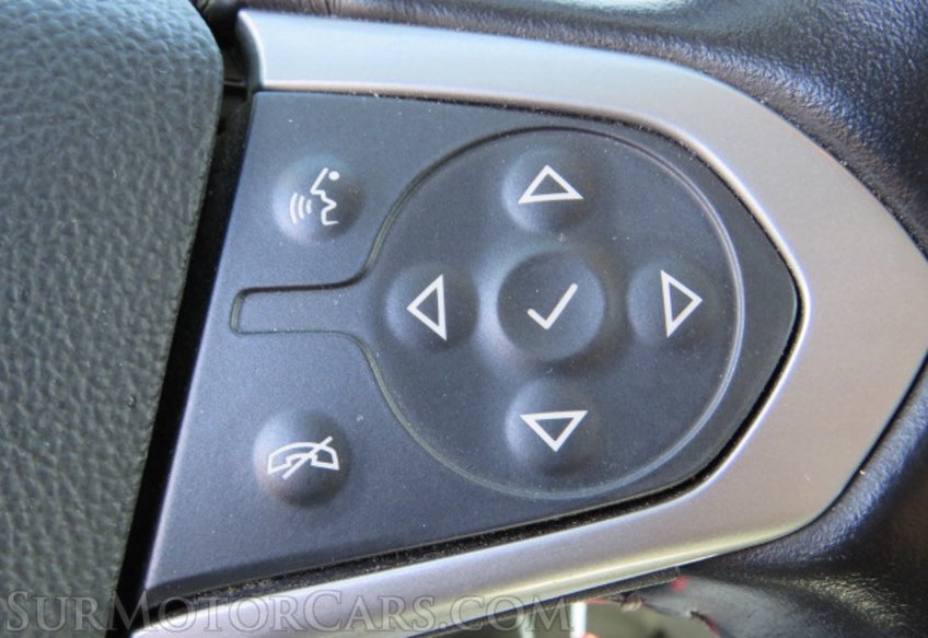 2020 Chevrolet Colorado - Image 32