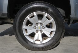 2020 Chevrolet Colorado - Image 16