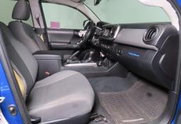 Thumbnail of 2016 Toyota Tacoma