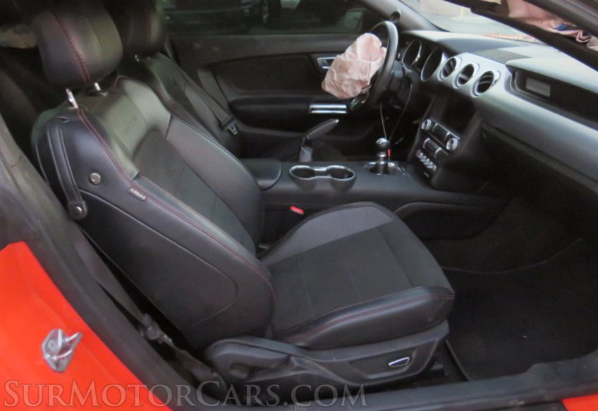 2016 Ford Mustang - Image 22