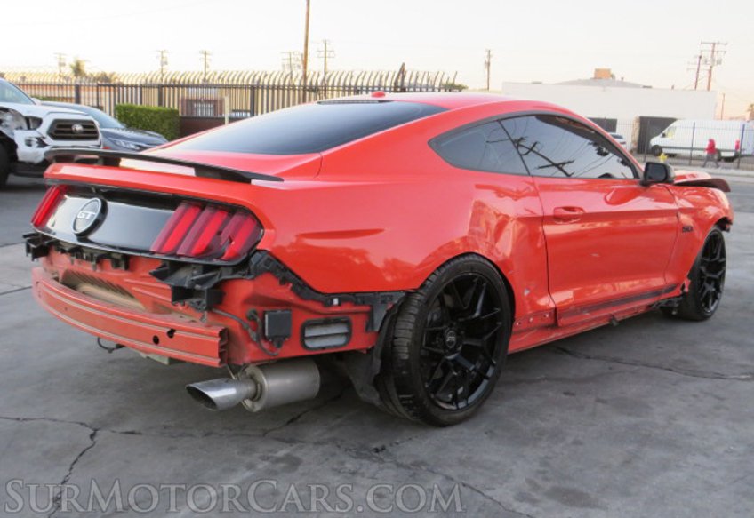 2016 Ford Mustang - Image 10