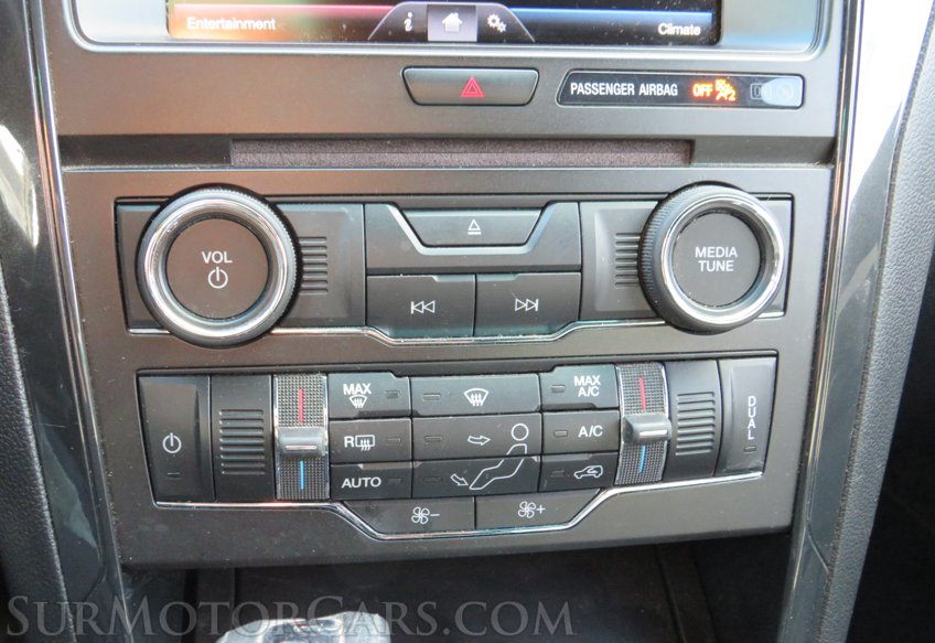 2016 Ford Explorer - Image 36