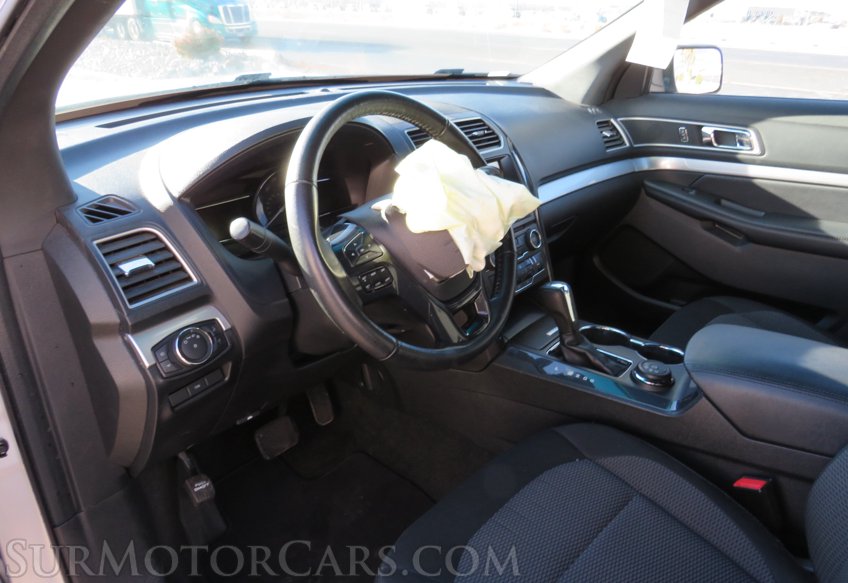 2016 Ford Explorer - Image 21