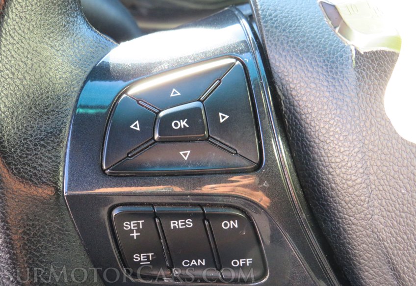 2016 Ford Explorer - Image 32