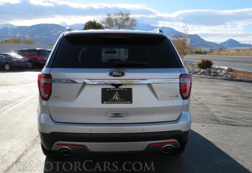 2016 Ford Explorer - Image 11