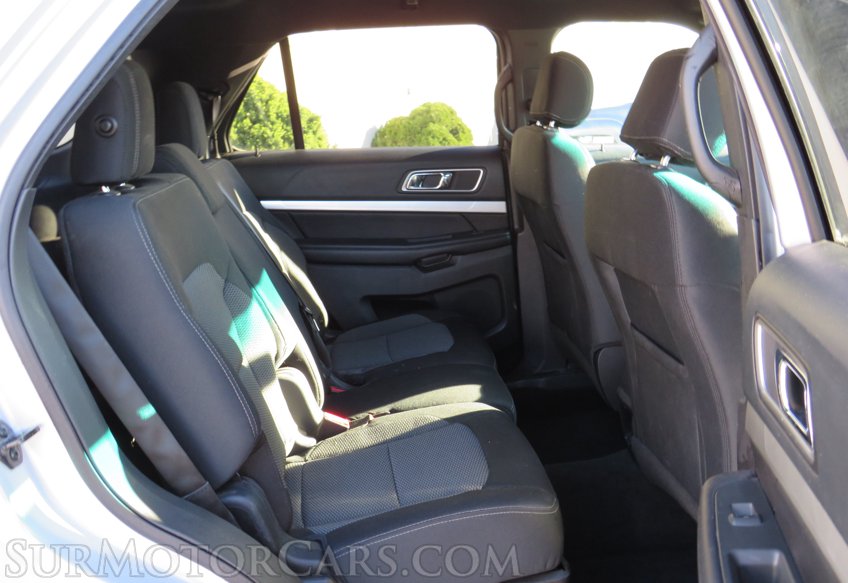 2016 Ford Explorer - Image 29