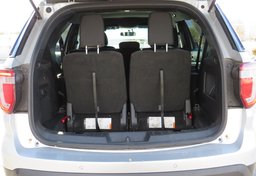 2016 Ford Explorer - Image 31