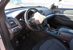 2016 Ford Explorer - Image 21