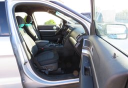 2016 Ford Explorer - Image 23