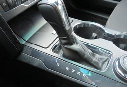 2016 Ford Explorer - Image 41