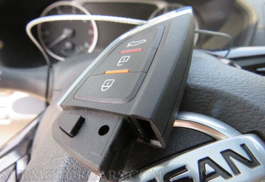 2019 Nissan Altima - Image 36