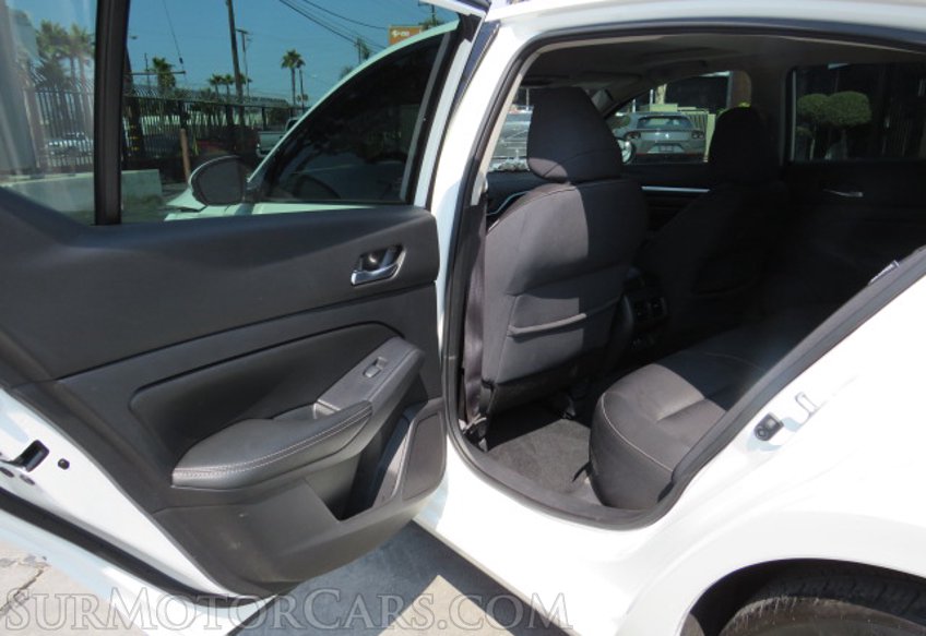 2019 Nissan Altima - Image 20