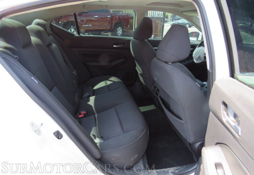 2019 Nissan Altima - Image 26