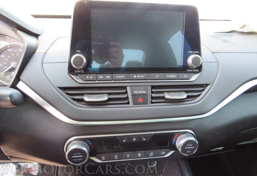 2019 Nissan Altima - Image 41