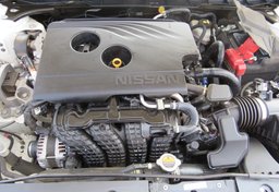 2019 Nissan Altima - Image 45