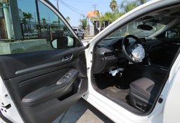2019 Nissan Altima - Image 18